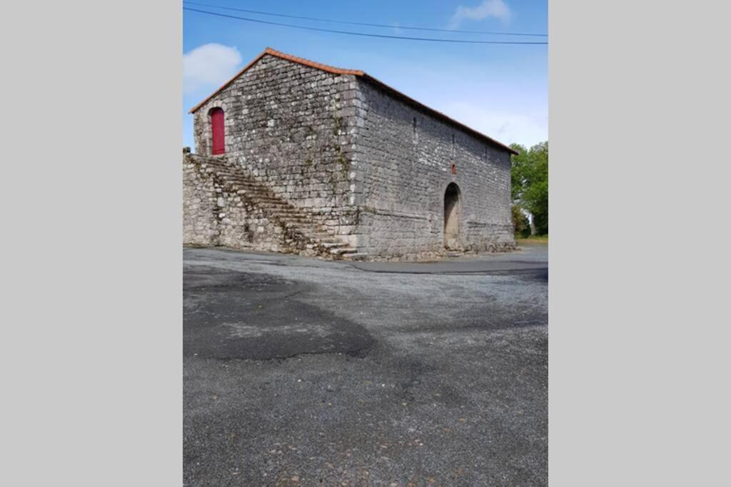 Hébergement de vacances La Commanderie Grand 10kms  Puy Dufou Mauleon